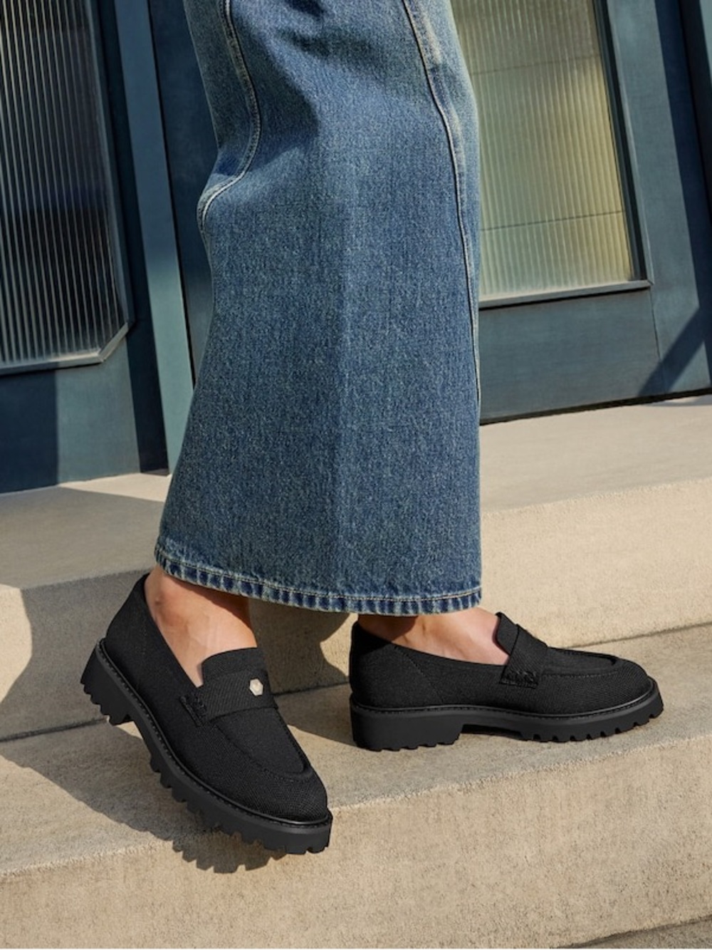 VIVAIA Women’s Black Textured Loafer - Classic Comfort - Picture 1 of 7